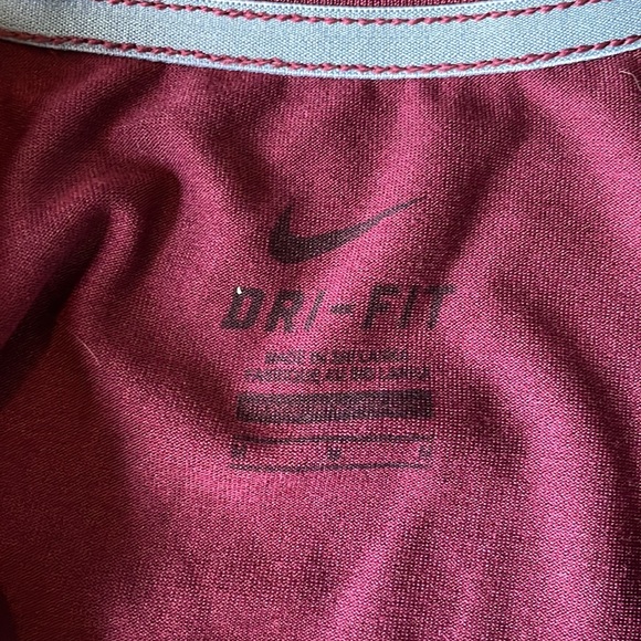 Nike top - Picture 6 of 12